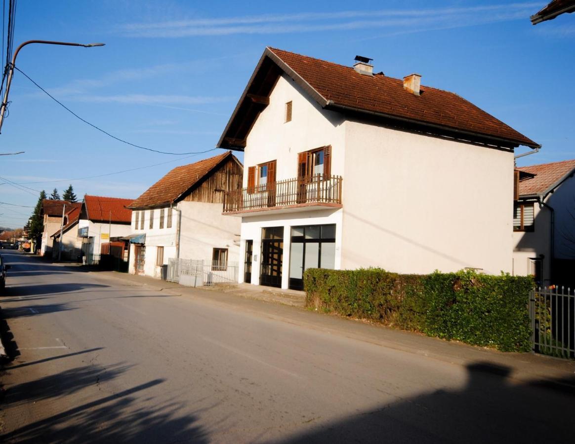 Apartman Alchemist I Bosanska Dubica Exterior foto